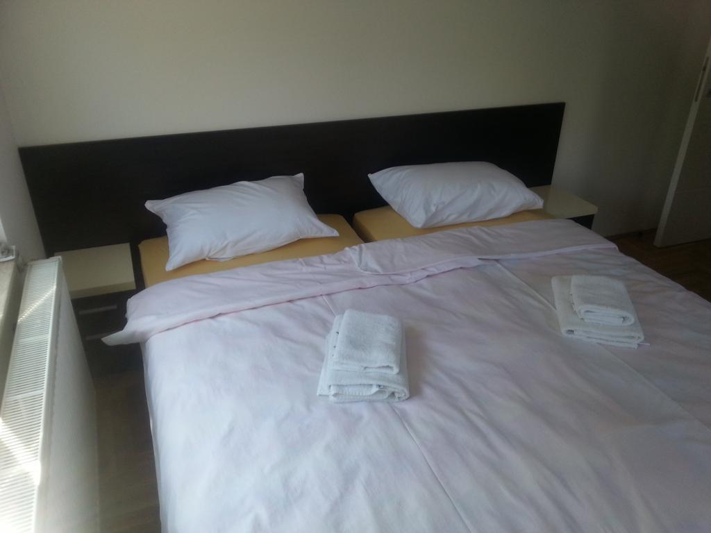 Park Srce Apartments Aranđelovac Zimmer foto